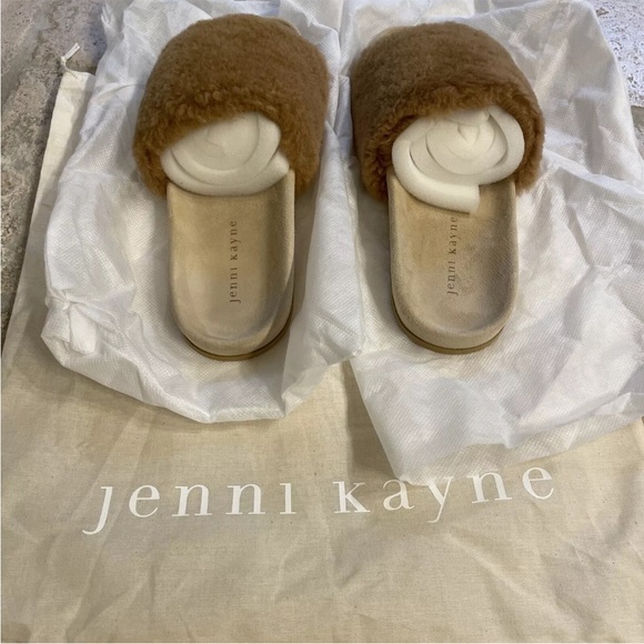 NEW in bag Jenni Kayne shearling slides size 38 (US 8) - Picture 4 of 6